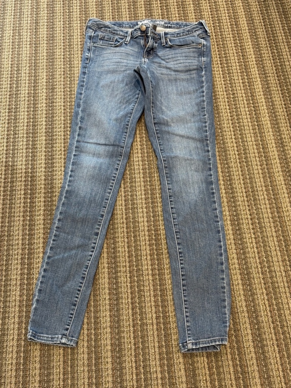 Women's Light Wash Skinny Jeans - Stretch Slim Fit